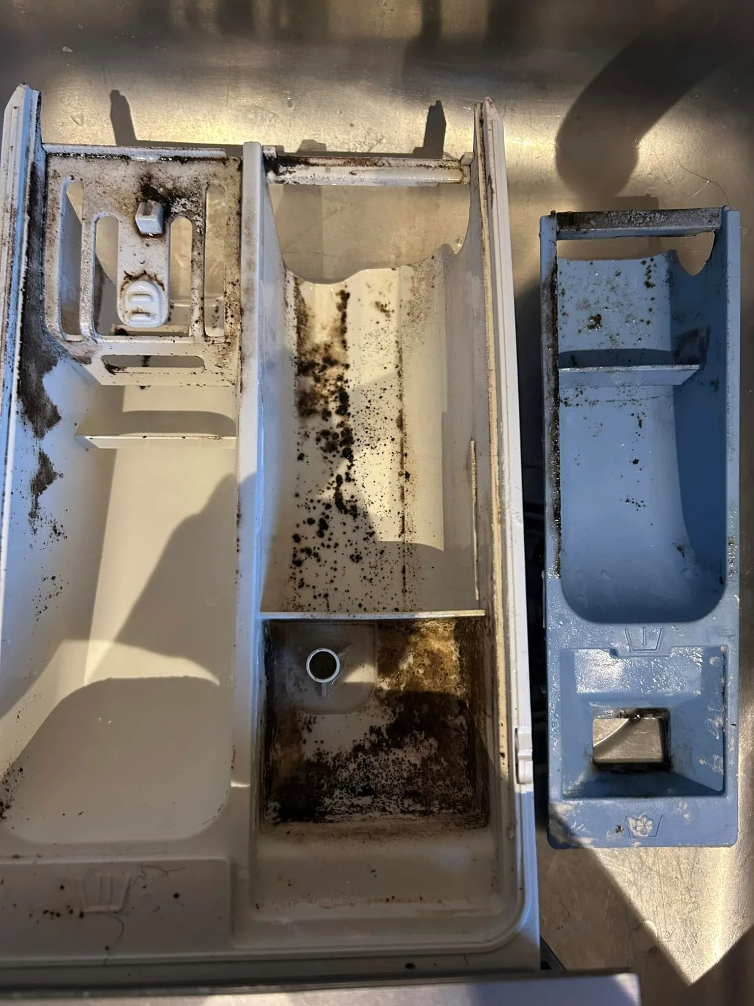 Washing Machine Cleaning 3 justina clean ovens cheshire 18