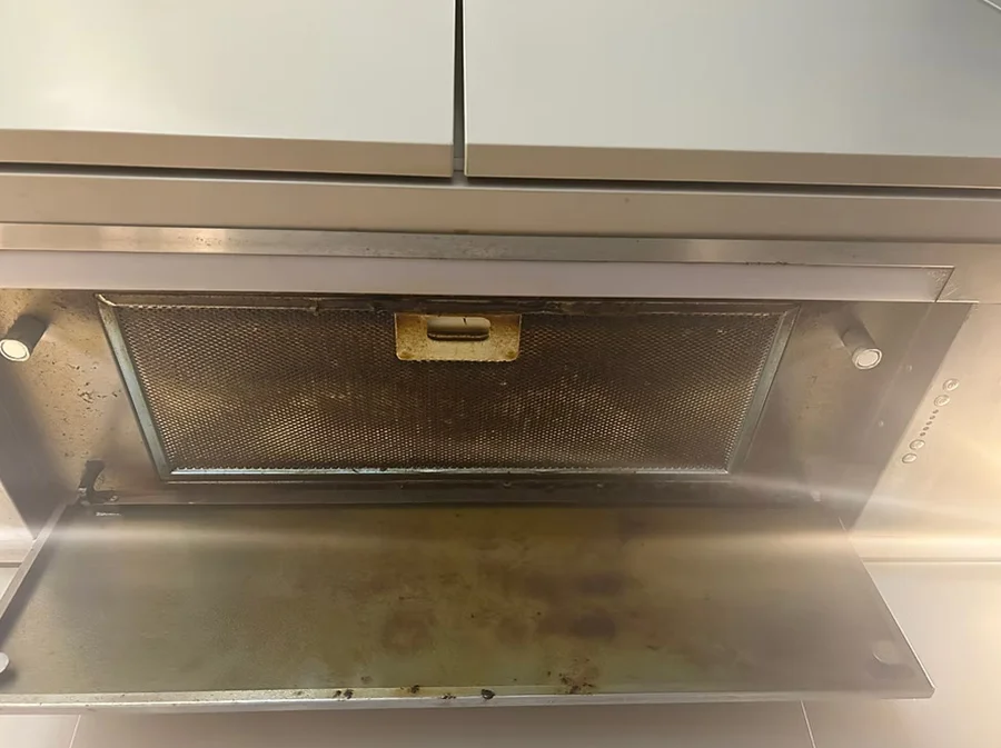 Extractor Cleaning 1 local professional oven cleaning justina oven cleaning cheshire before 23